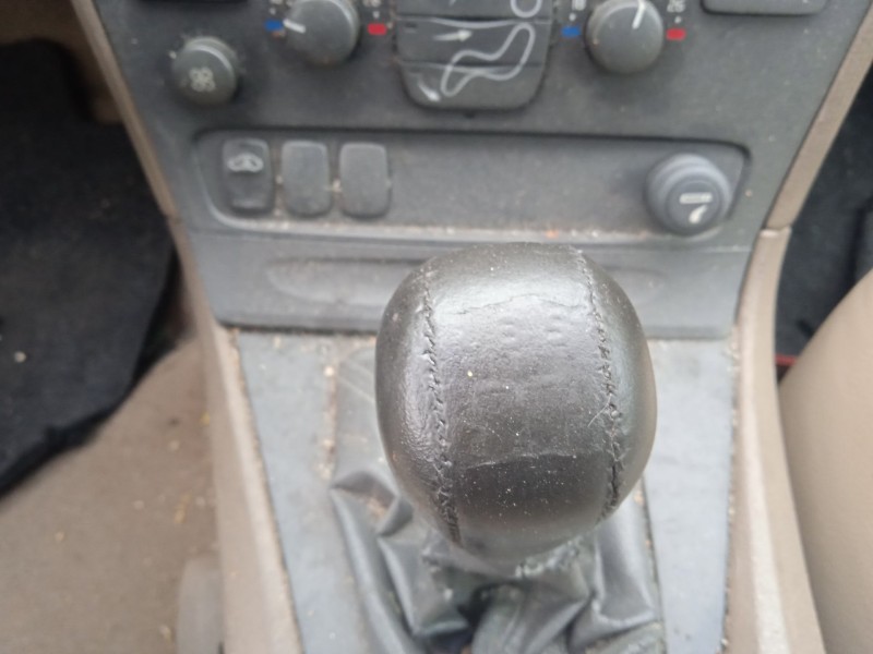 volvo s60 i (384) del año 2001