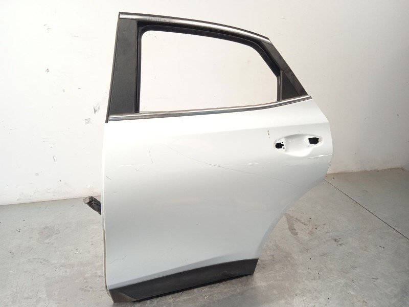 Recambio de puerta trasera izquierda para kia xceed (cd) 1.5 t-gdi referencia OEM IAM 77003J7800  