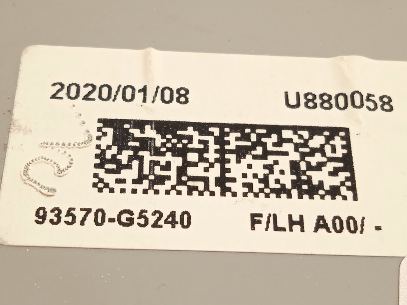 Recambio de mando elevalunas delantero izquierdo para kia niro referencia OEM IAM 93570G5240  4C74801000