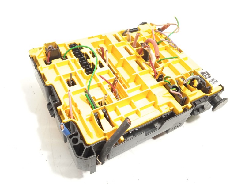 Recambio de caja reles / fusibles para peugeot 308 sw active referencia OEM IAM 9804848580  