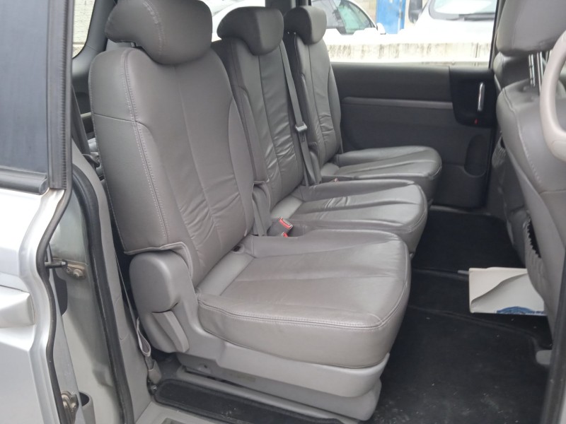 kia carnival / grand carnival iii (vq) del año 2009