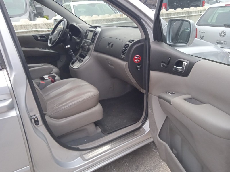 kia carnival / grand carnival iii (vq) del año 2009