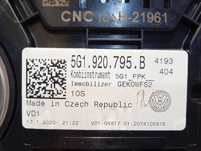 Recambio de cuadro instrumentos para volkswagen golf vii (5g1, bq1, be1, be2) e-golf referencia OEM IAM 5G1920795B  