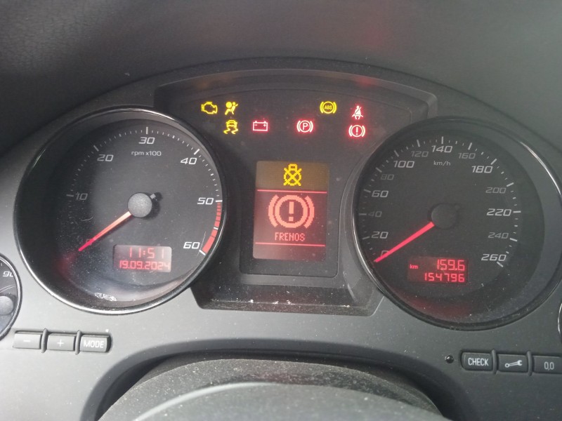 seat exeo st (3r5) del año 2013