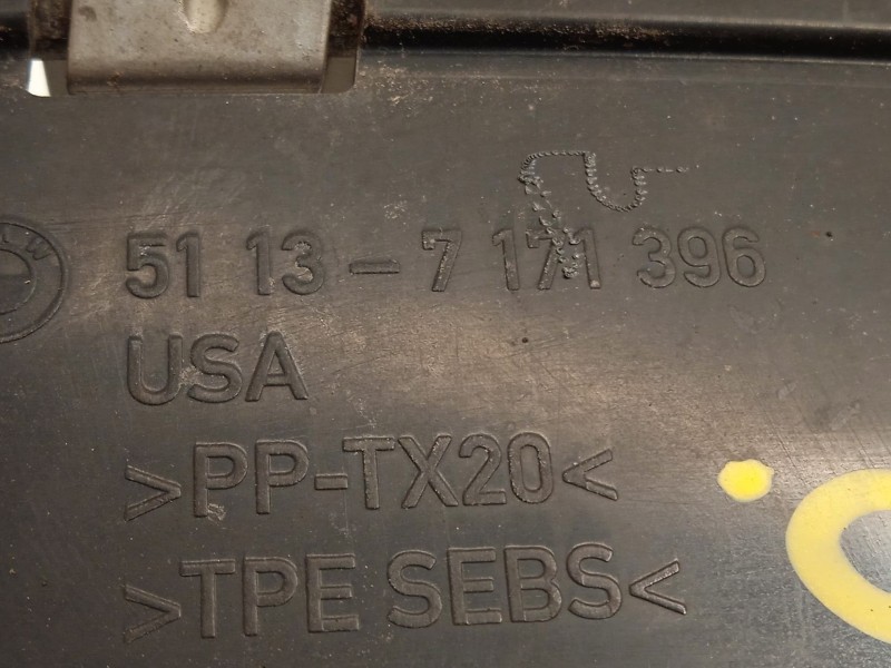 Recambio de rejilla delantera para bmw x6 (e71, e72) xdrive 35 d referencia OEM IAM 51317157688 51137171396 51137185224