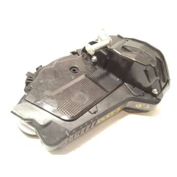 CERRADURA PUERTA TRASERA DERECHA 690500D320 