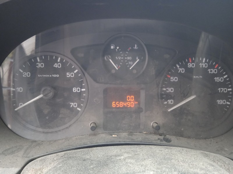 peugeot partner furgoneta/monovolumen del año 2013