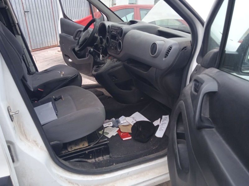 peugeot partner furgoneta/monovolumen del año 2013