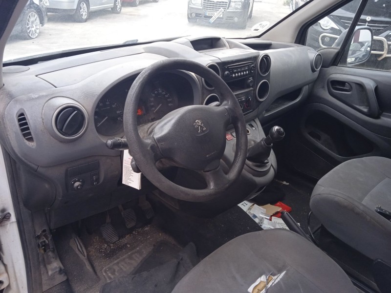 peugeot partner furgoneta/monovolumen del año 2013