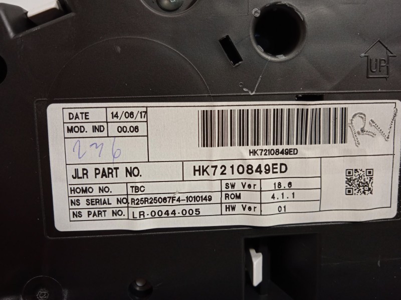 Recambio de cuadro instrumentos para land rover discovery sport 2.0 td4 cat referencia OEM IAM HK7210849ED LR096248 