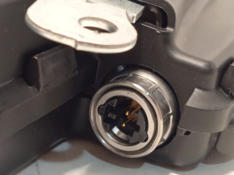 Recambio de airbag lateral derecho para bmw x6 (f16, f86) xdrive 30 d referencia OEM IAM 7467208 72127467208 