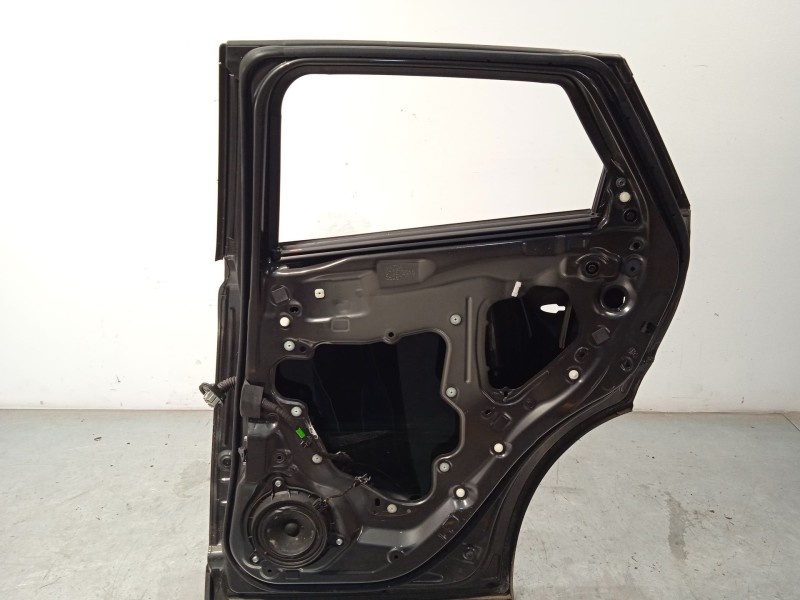 Recambio de puerta trasera derecha para mazda cx-3 2.0 cat referencia OEM IAM DKY07202XC DKY07202XB 