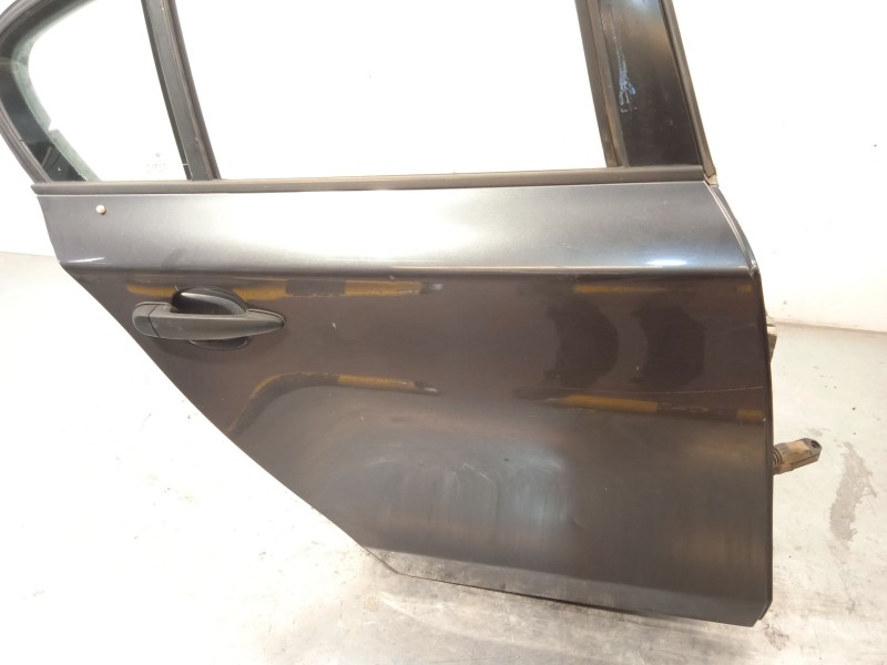 Recambio de puerta trasera derecha para bmw 1 (e87) 118 d referencia OEM IAM 41525A2A384 41527191018 