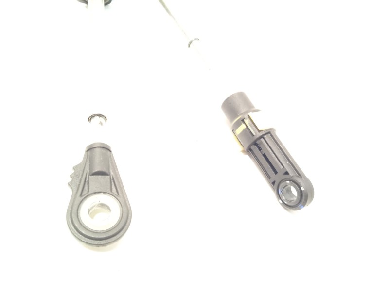 Recambio de varillaje cambio para mazda cx-3 2.0 cat referencia OEM IAM D10W46500  