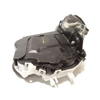 CERRADURA PUERTA TRASERA IZQUIERDA 690600D320 