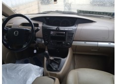 ssangyong rodius i del año 2006 2