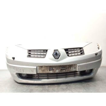 Recambio de paragolpes delantero para renault megane ii berlina 3p 1.9 dci diesel referencia OEM IAM 7701474484  