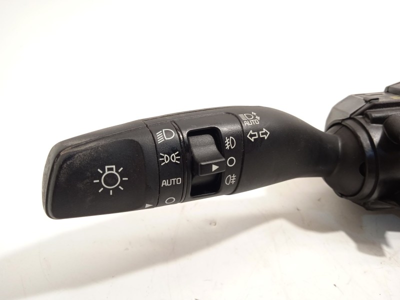 Recambio de mando intermitentes para kia xceed (cd) 1.5 t-gdi referencia OEM IAM 93404J7950  