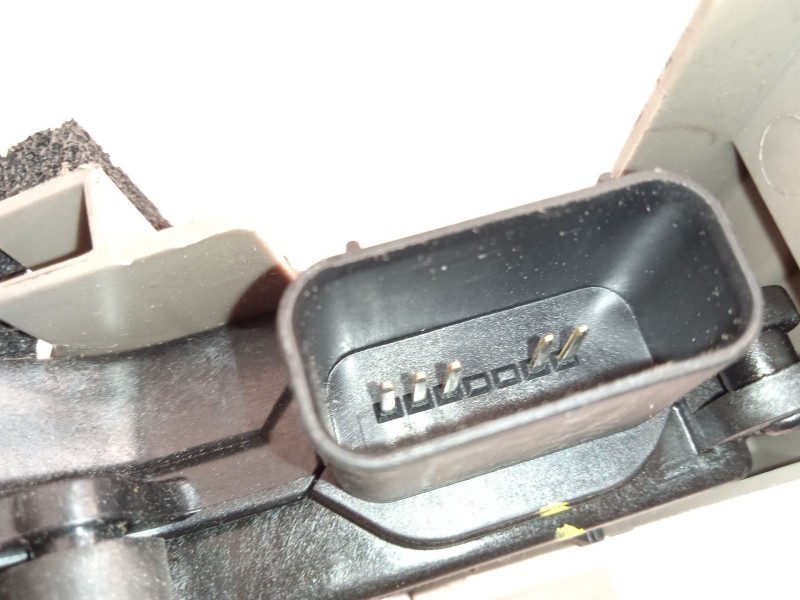 Recambio de cerradura puerta trasera izquierda para kia xceed (cd) 1.5 t-gdi referencia OEM IAM 81410J7300  