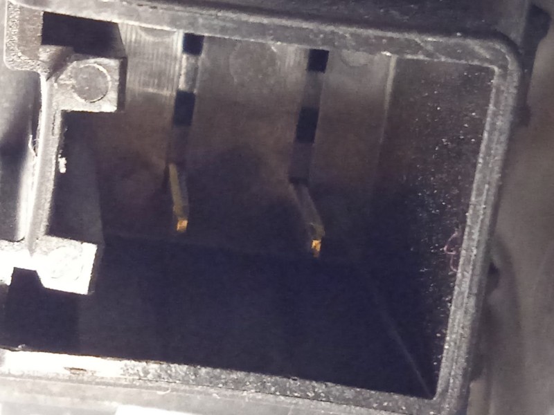 Recambio de elevalunas trasero derecho para mazda cx-3 2.0 cat referencia OEM IAM D09L7297XB  