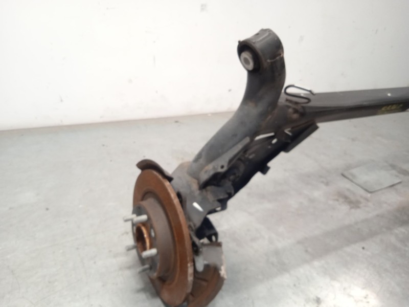 Recambio de puente trasero para mazda cx-3 2.0 cat referencia OEM IAM D10E28B0XE D10E28B0XD 