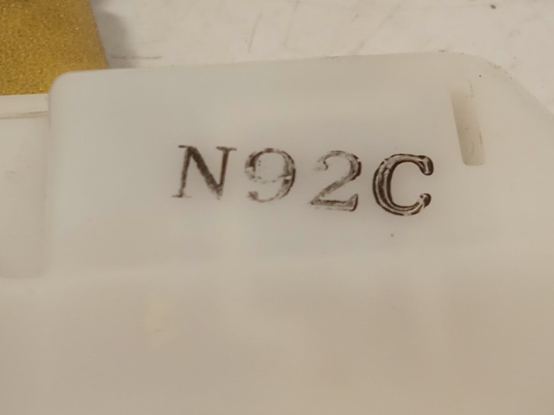 Recambio de cerradura puerta delantera izquierda para mazda cx-3 2.0 cat referencia OEM IAM DB2W59310  