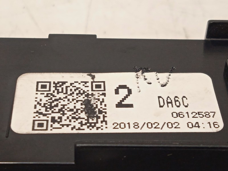 Recambio de pantalla multifuncion para mazda cx-3 2.0 cat referencia OEM IAM BHR155260  