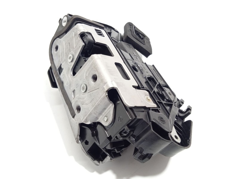 CERRADURA PUERTA DELANTERA IZQUIERDA 5TC837015D 