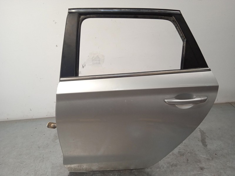 Recambio de puerta trasera izquierda para hyundai i30 (pde, pd, pden) 1.6 crdi referencia OEM IAM 77003G4000  