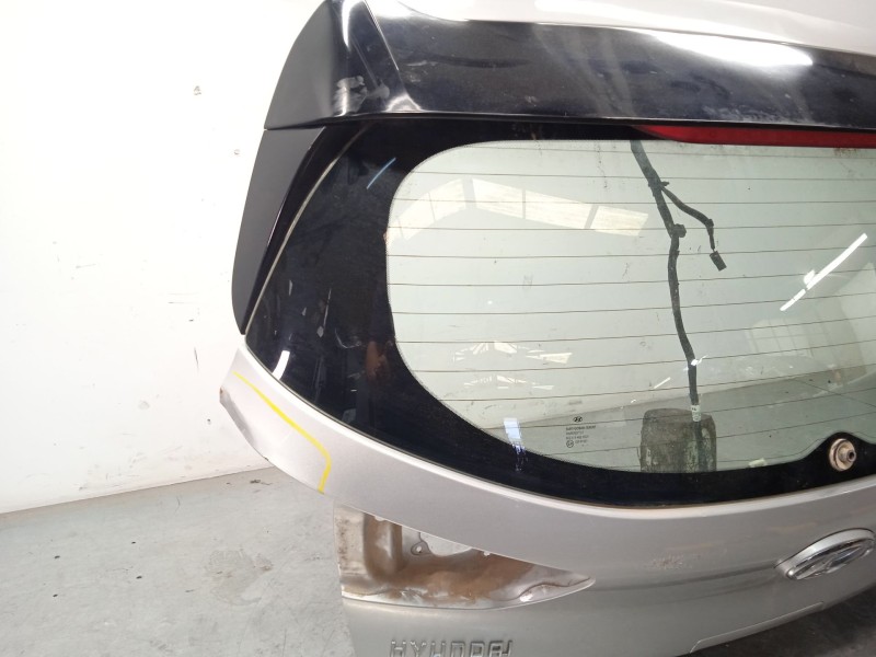 Recambio de porton trasero para hyundai i30 (pde, pd, pden) 1.6 crdi referencia OEM IAM 73700G4010  