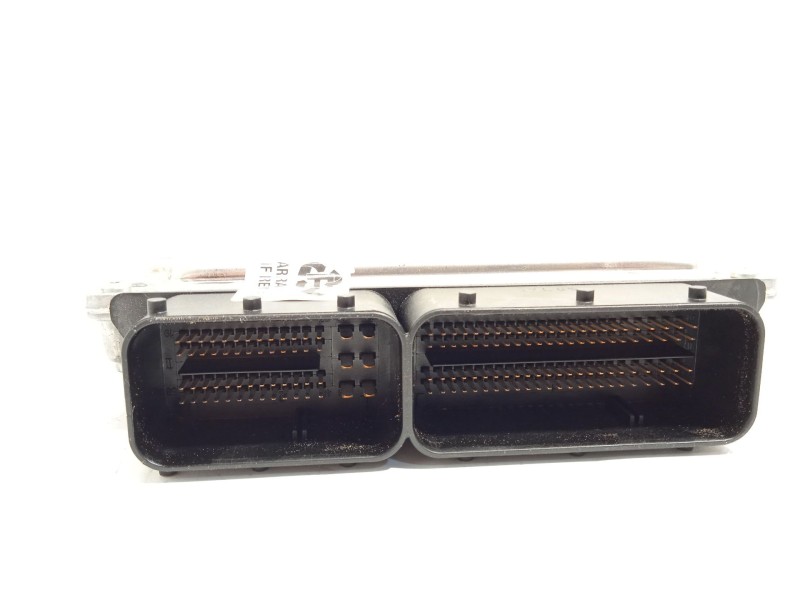 Recambio de centralita motor uce para bmw 1 (e87) 118 d referencia OEM IAM 7799854  0281012880