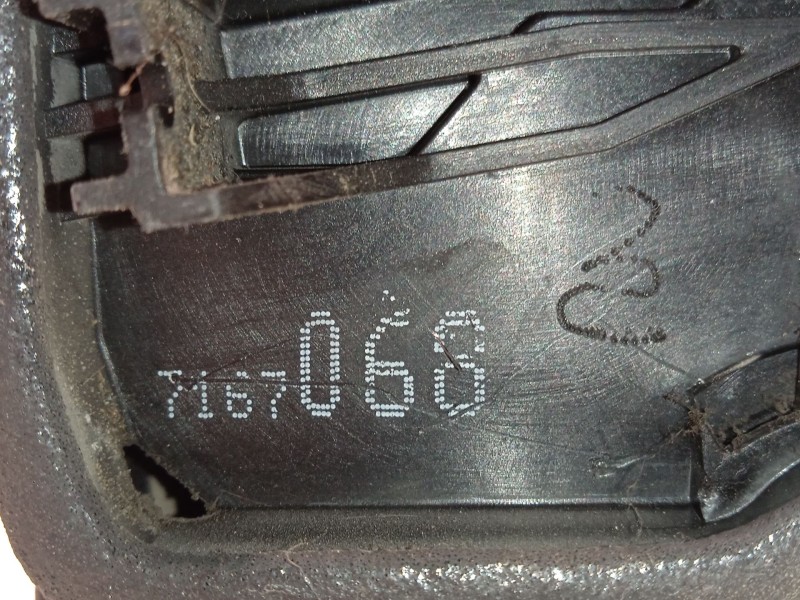 Recambio de cerradura puerta delantera derecha para bmw 1 (e87) 118 d referencia OEM IAM 7167068 51217167068 