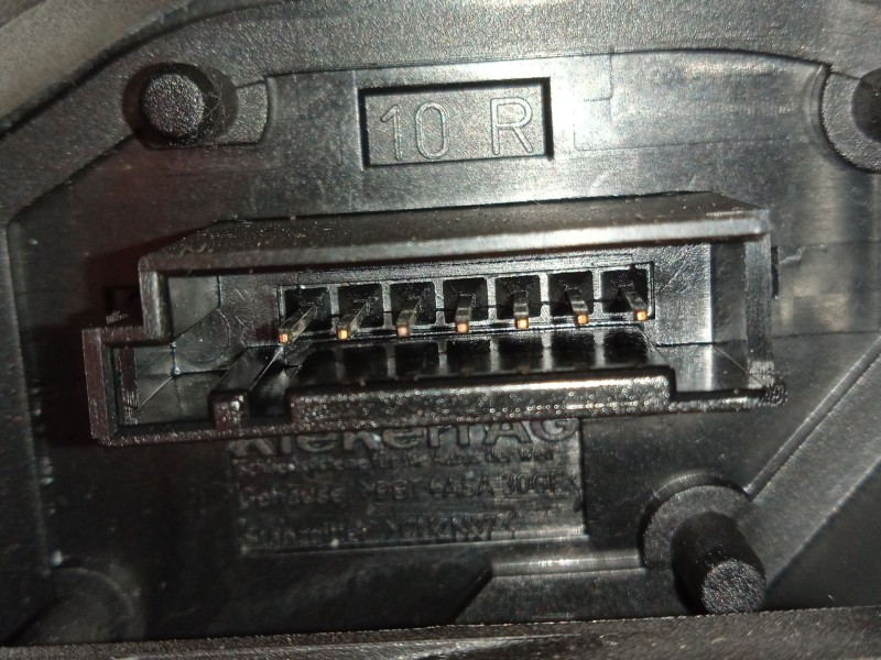 Recambio de cerradura puerta delantera derecha para bmw 1 (e87) 118 d referencia OEM IAM 7167068 51217167068 