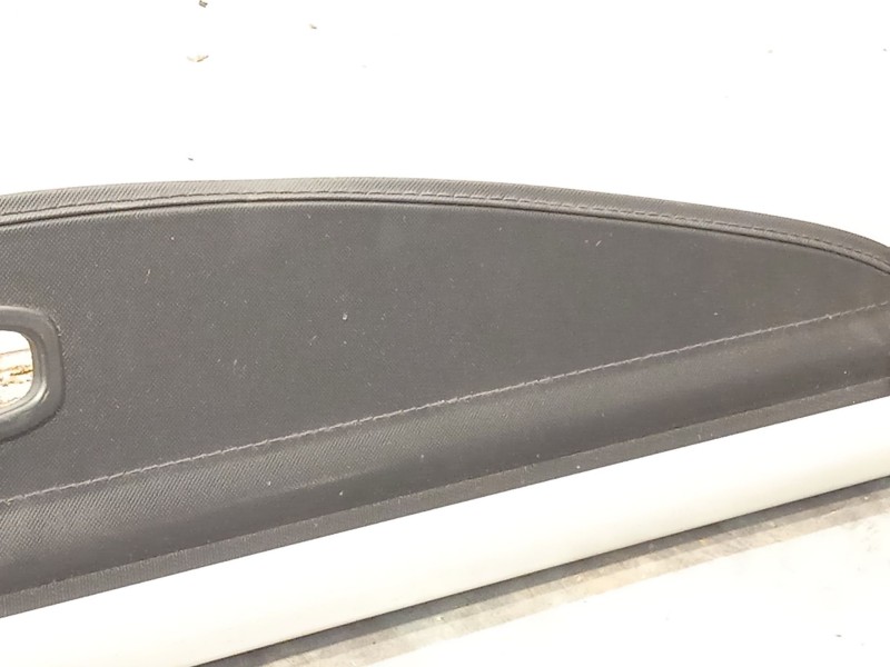 Recambio de bandeja trasera para kia carens iv 1.7 crdi referencia OEM IAM 85910A4000WK  