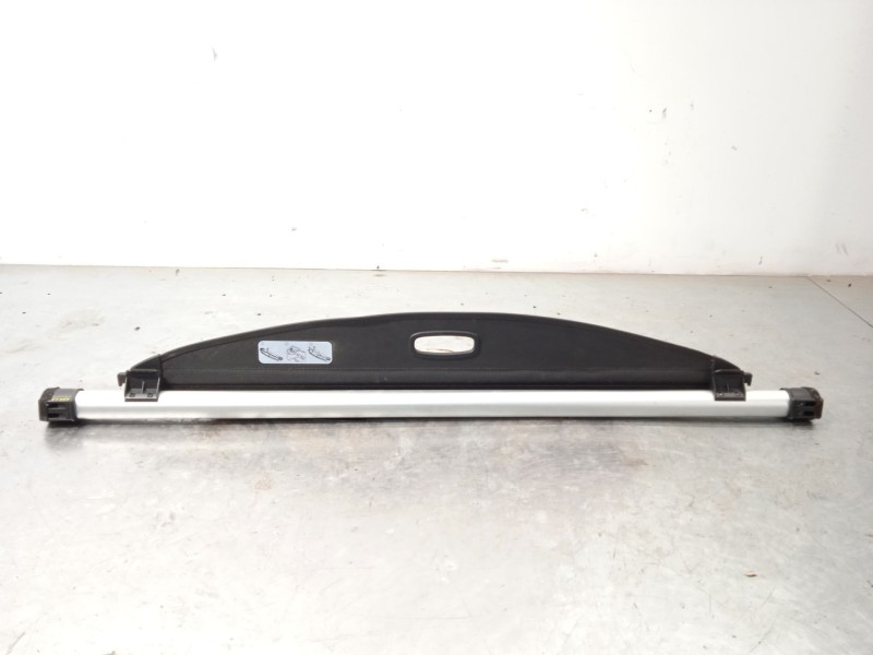 Recambio de bandeja trasera para kia carens iv 1.7 crdi referencia OEM IAM 85910A4000WK  