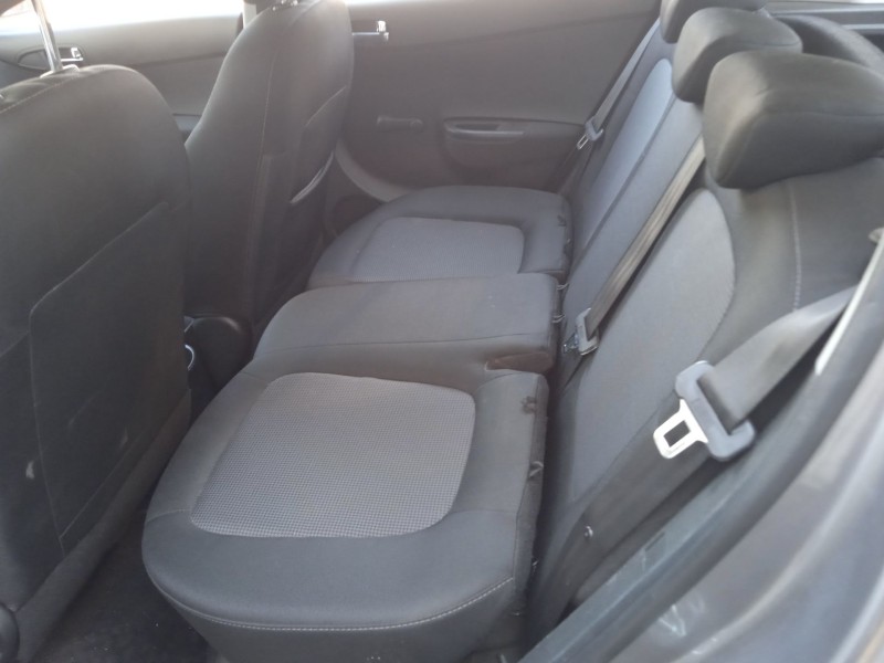 hyundai i20 i (pb, pbt) del año 2013