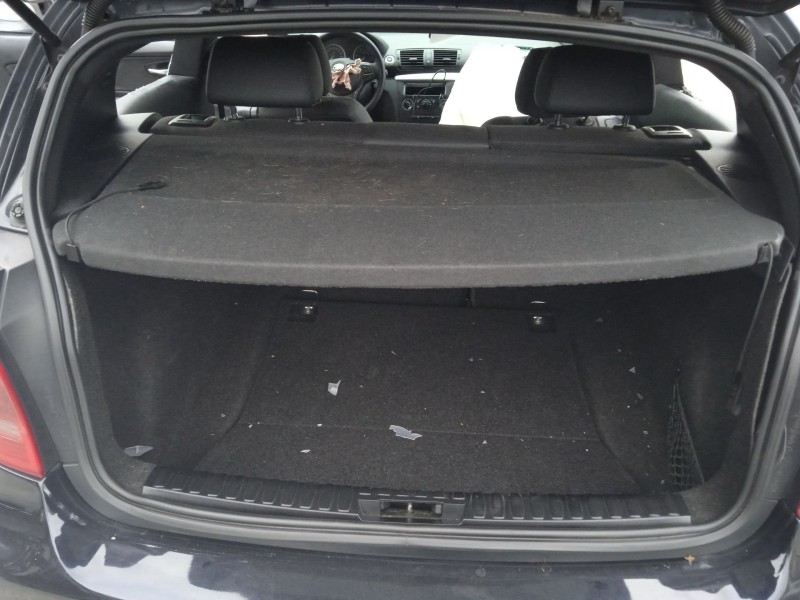 bmw 1 (e81) del año 2007