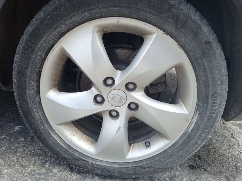 kia carens iii monospace (un) del año 2009