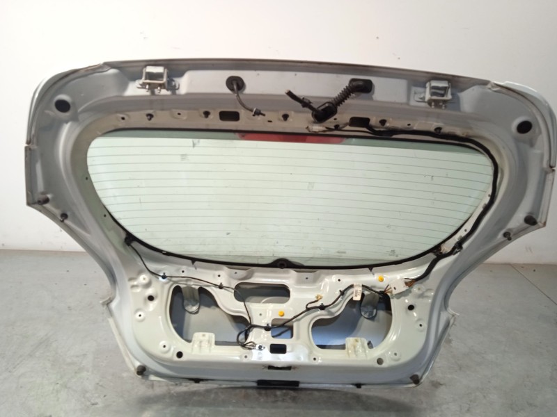 Recambio de porton trasero para kia cee´d (jd) 1.6 crdi 110 referencia OEM IAM 73700A2700 87211A2700 