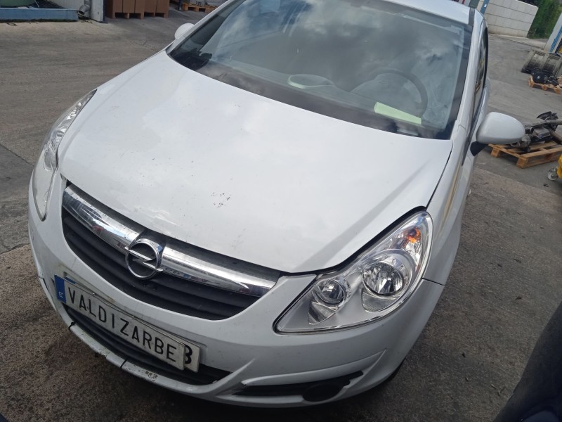opel corsa d (s07) del año 2006