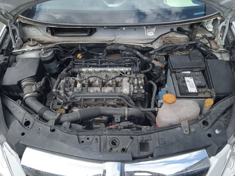 opel corsa d (s07) del año 2006