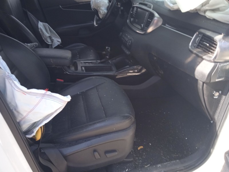 kia sorento iii (um) del año 2017