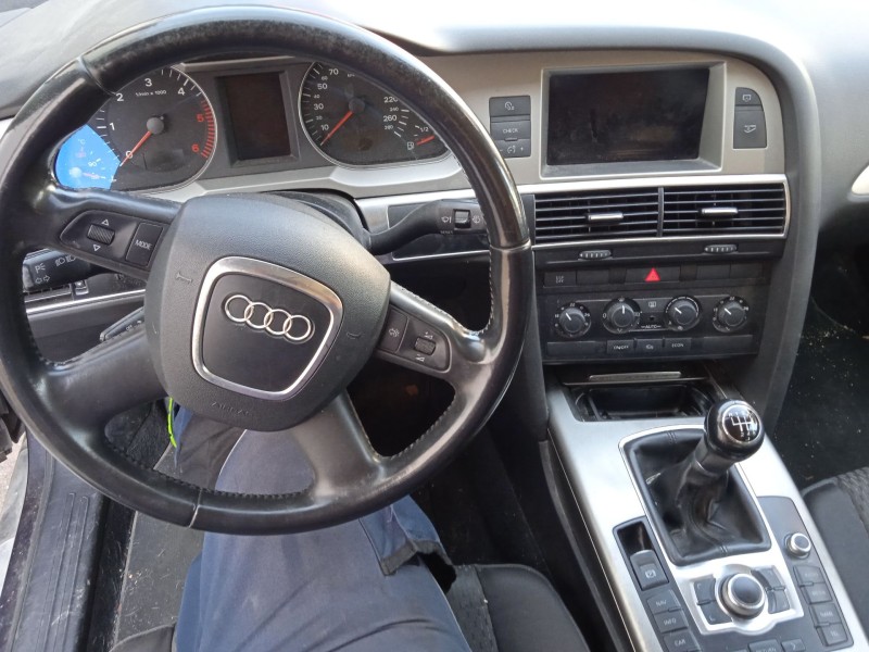 audi a6 c6 (4f2) del año 2004