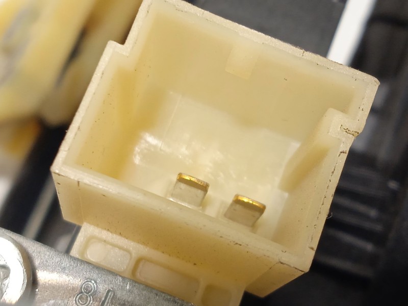 Recambio de elevalunas delantero derecho para audi q2 (gab) 1.6 tdi referencia OEM IAM 81A837462 5Q0959801B 