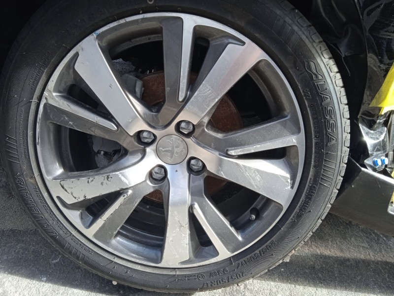 peugeot 2008 i (cu_) del año 2016