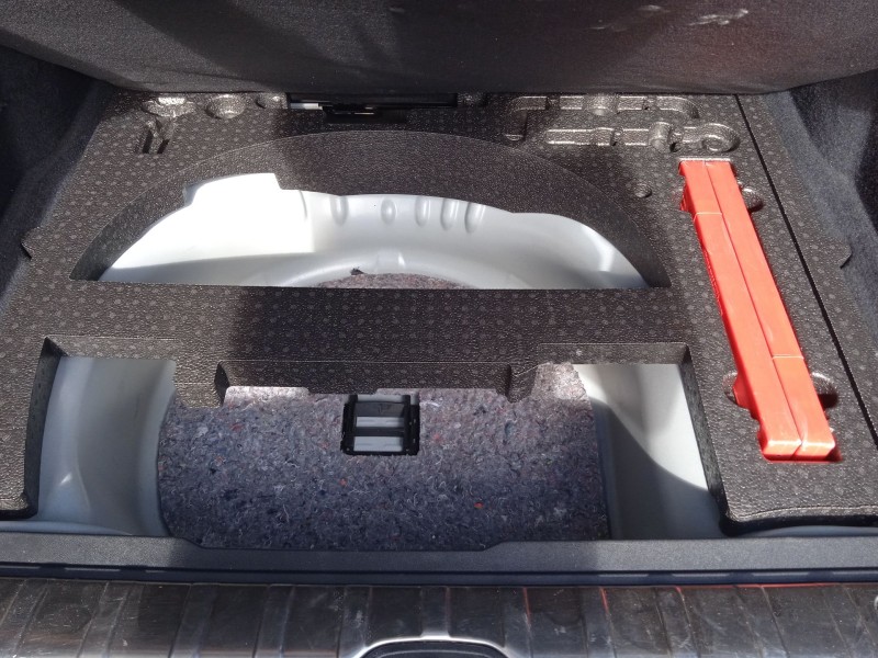 peugeot 2008 i (cu_) del año 2016