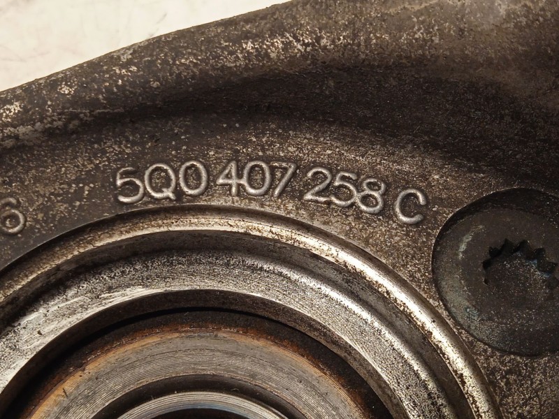 Recambio de mangueta delantera derecha para audi q2 (gab) 1.6 tdi referencia OEM IAM 5Q0407258C 5Q0407254C 