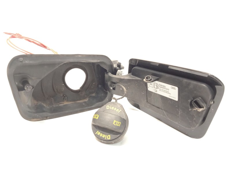 Recambio de tapa exterior combustible para audi q2 (gab) 1.6 tdi referencia OEM IAM 81A809906  