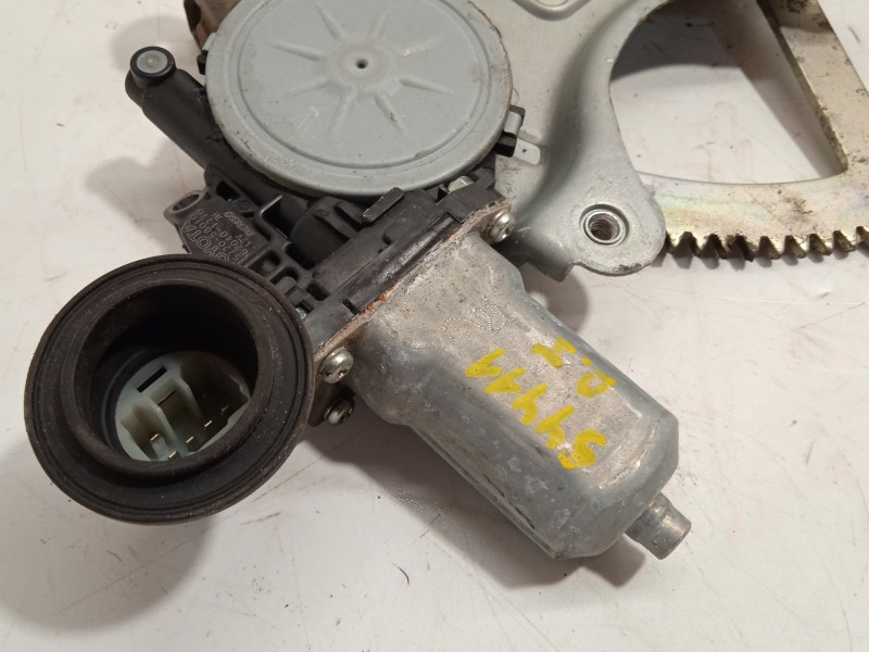 Recambio de elevalunas delantero izquierdo para lexus rx (_u3_) 400h (mhu38_) referencia OEM IAM 8572058010  0620401770