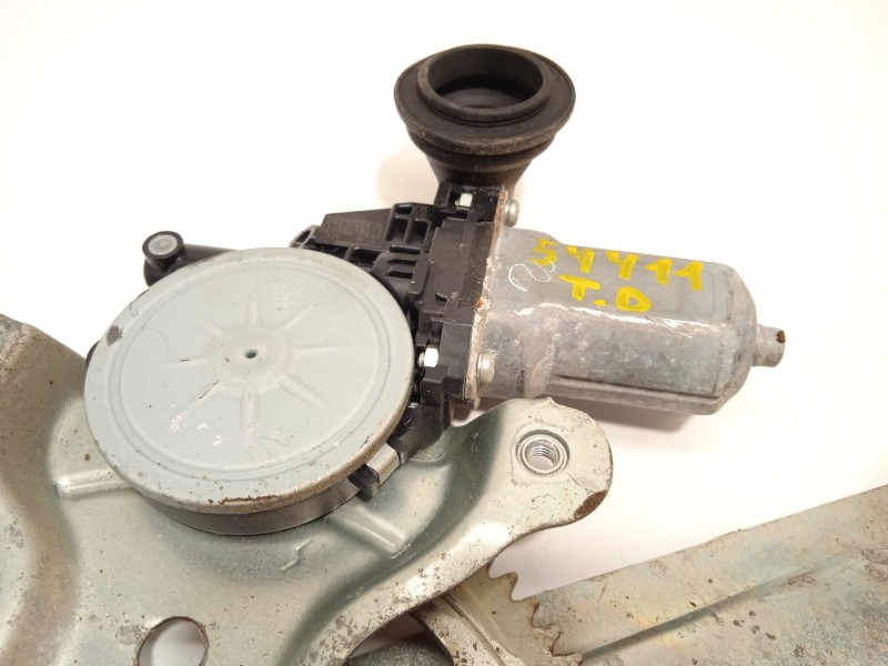 Recambio de elevalunas trasero derecho para lexus rx (_u3_) 400h (mhu38_) referencia OEM IAM 8571058010  0620401760